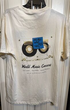 Nova Men “World Music Concert Hip Hop:  Techno:  Electronic” T-Shirt Cream Small